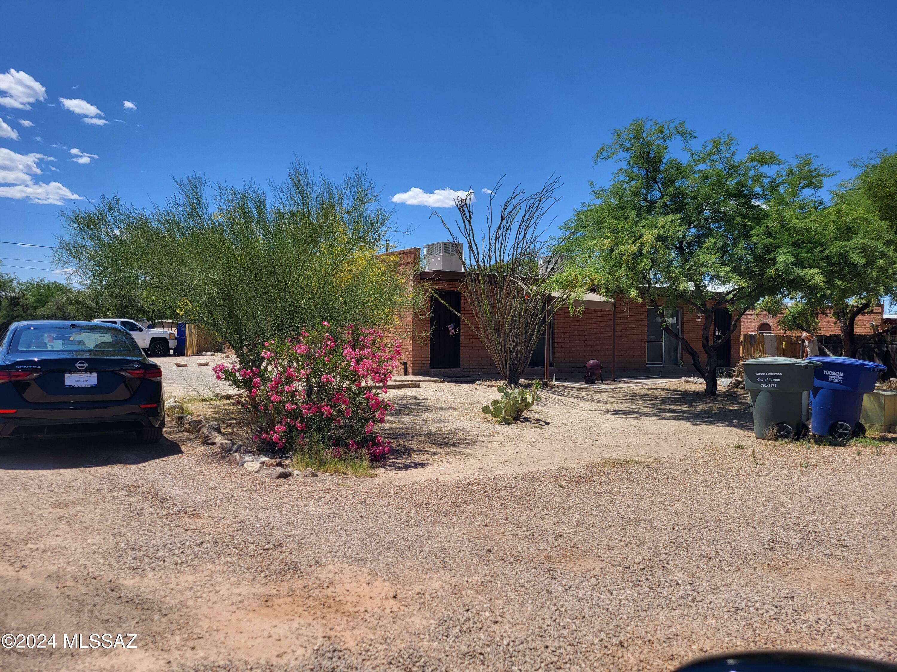 Property Photo:  3016-3022 N Edith Boulevard  AZ 85716 