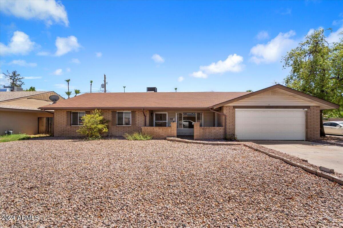 Property Photo:  1903 E Jarvis Avenue  AZ 85204 