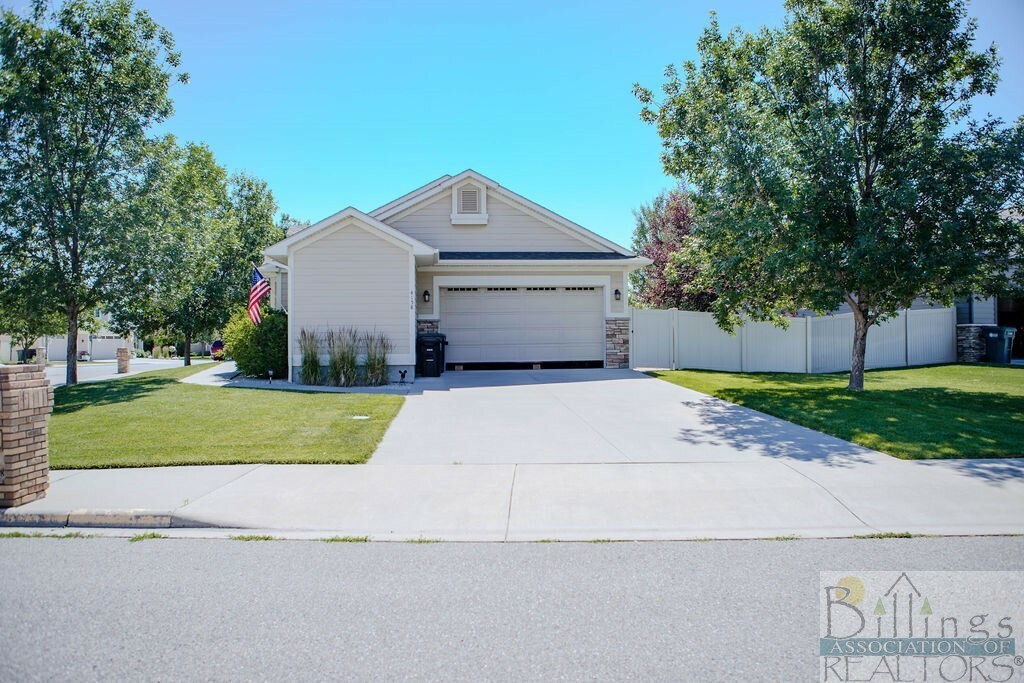 Property Photo:  4158 Bainbridge Circle  MT 59106 