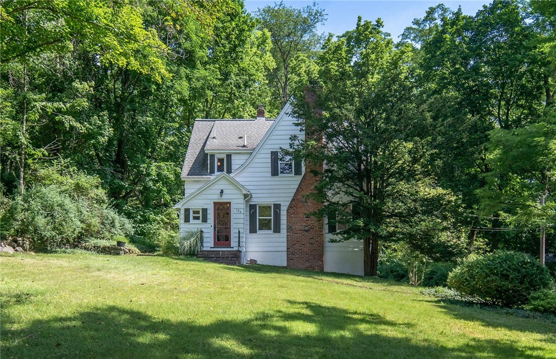 Property Photo:  124 Glenside Road  NY 14850 