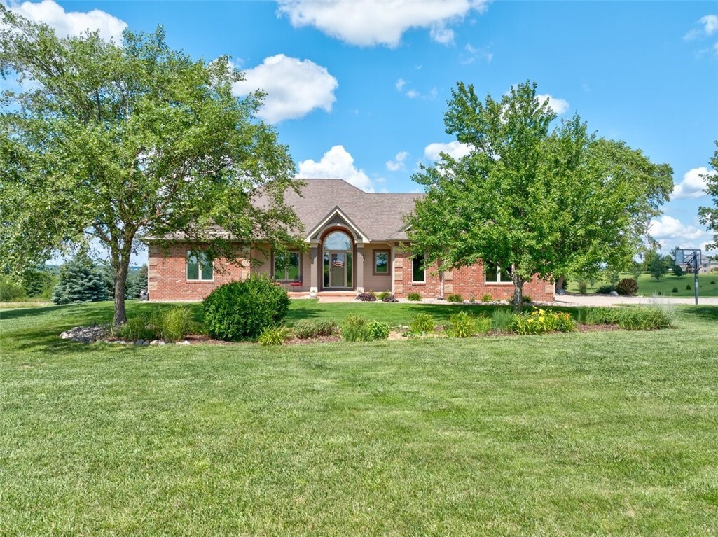 Property Photo: 8677 Hoover Trail IA 50125