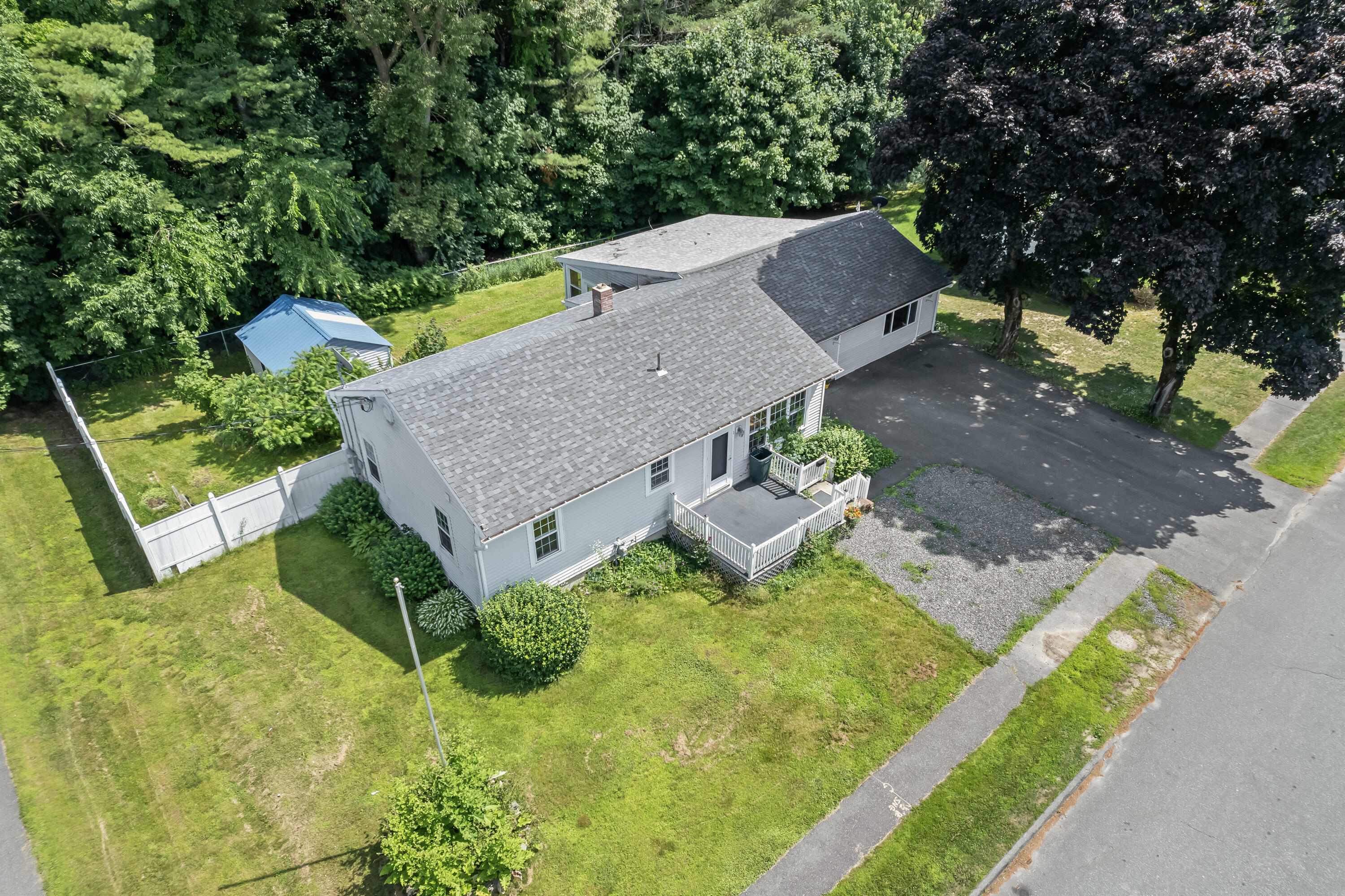 Property Photo: 1 Glen Street ME 04330