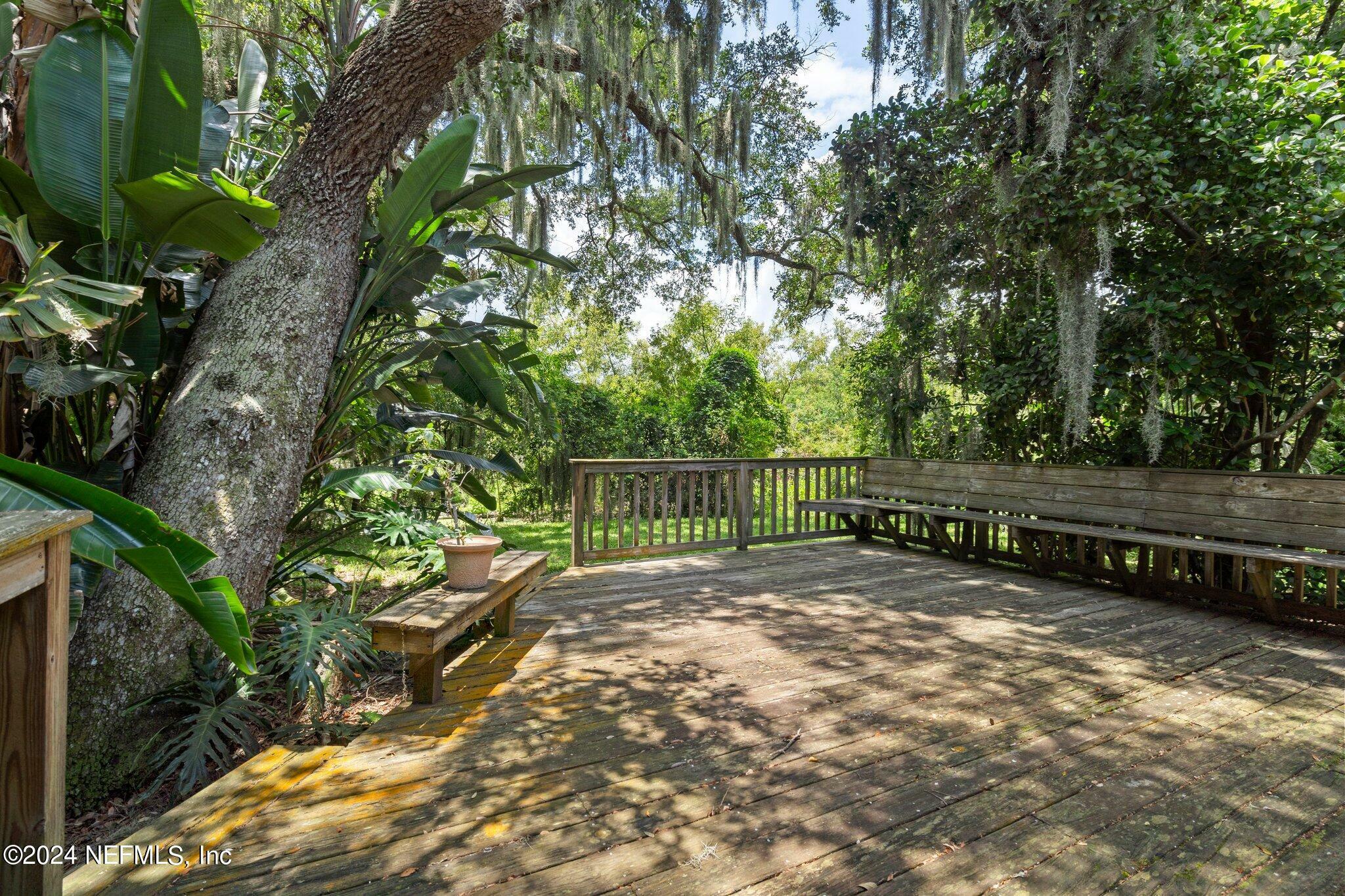 Property Photo:  1012 Saltwater Circle  FL 32080 