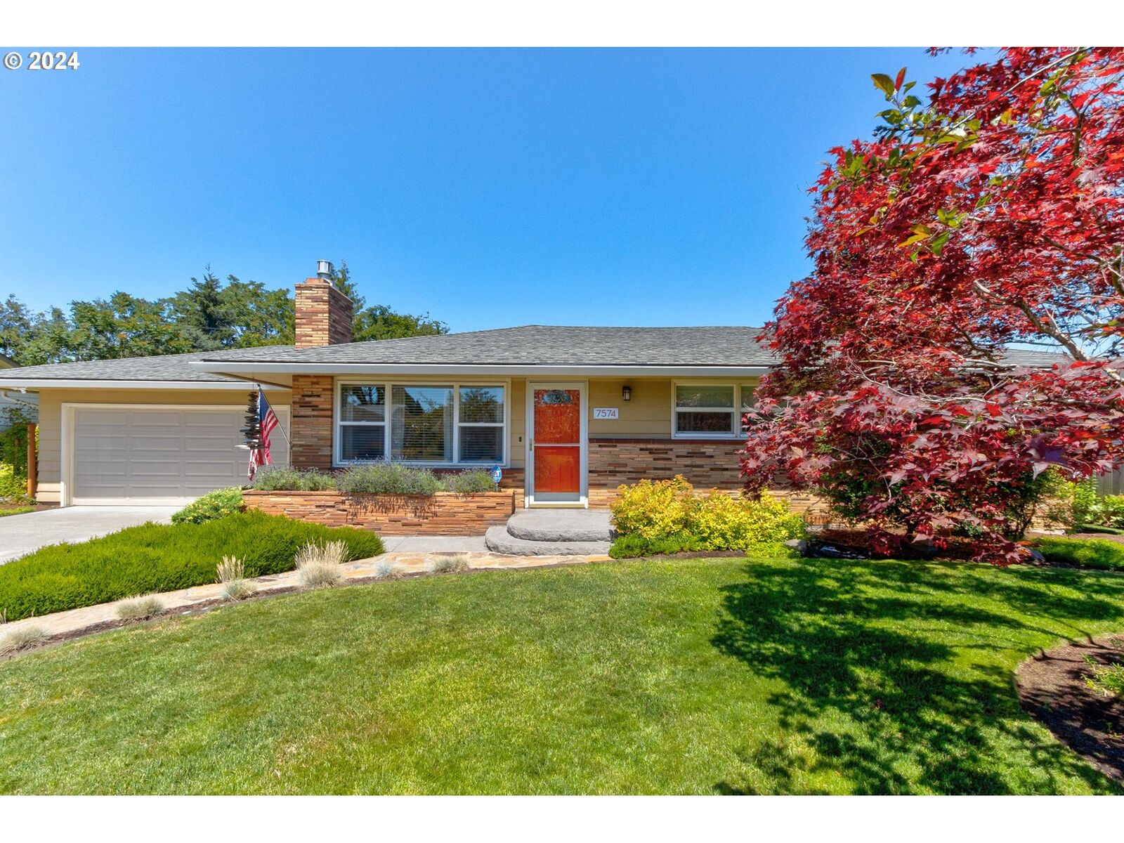 Property Photo: 7574 Delaware Ln WA 98664