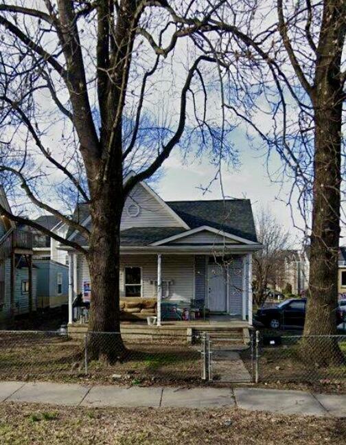 Property Photo:  2001 Forest Avenue  TN 37916 