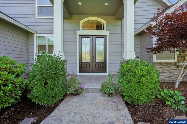 Property Photo:  5772  Verona St S  OR 97306 