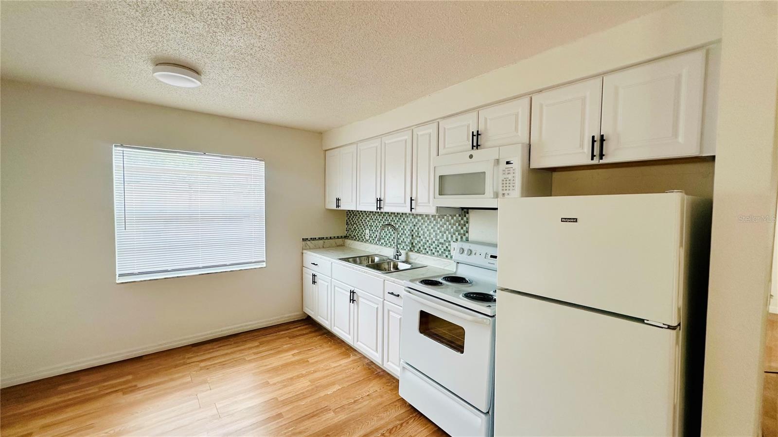 Property Photo: 696 Michigan Court 3 FL 34769