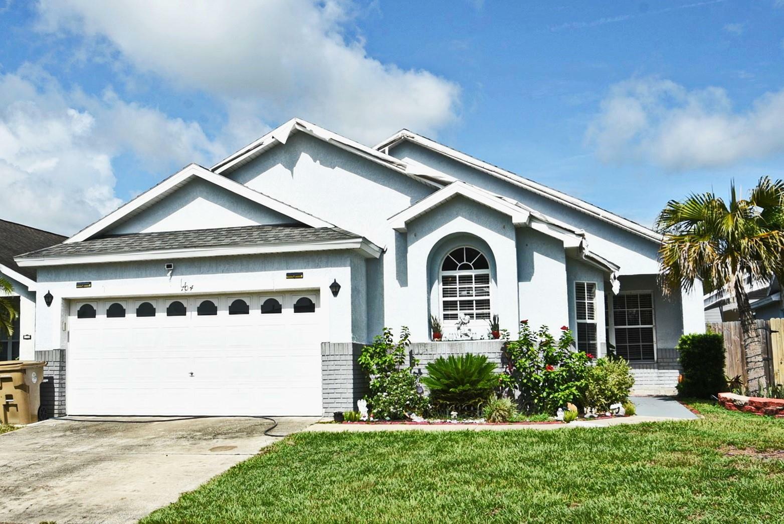 Property Photo:  104 Sunny Oak Trail  FL 34746 