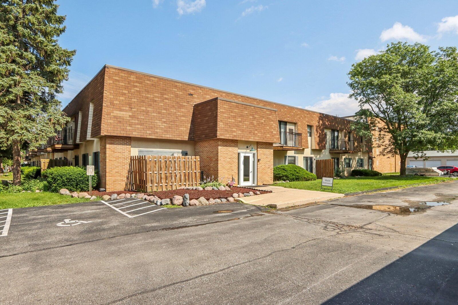 Property Photo: 12765 W Hampton Ave WI 53007
