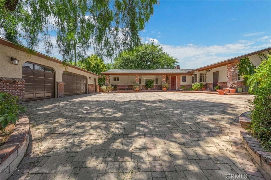 Property Photo:  2137 S Buenos Aires Drive  CA 91724 