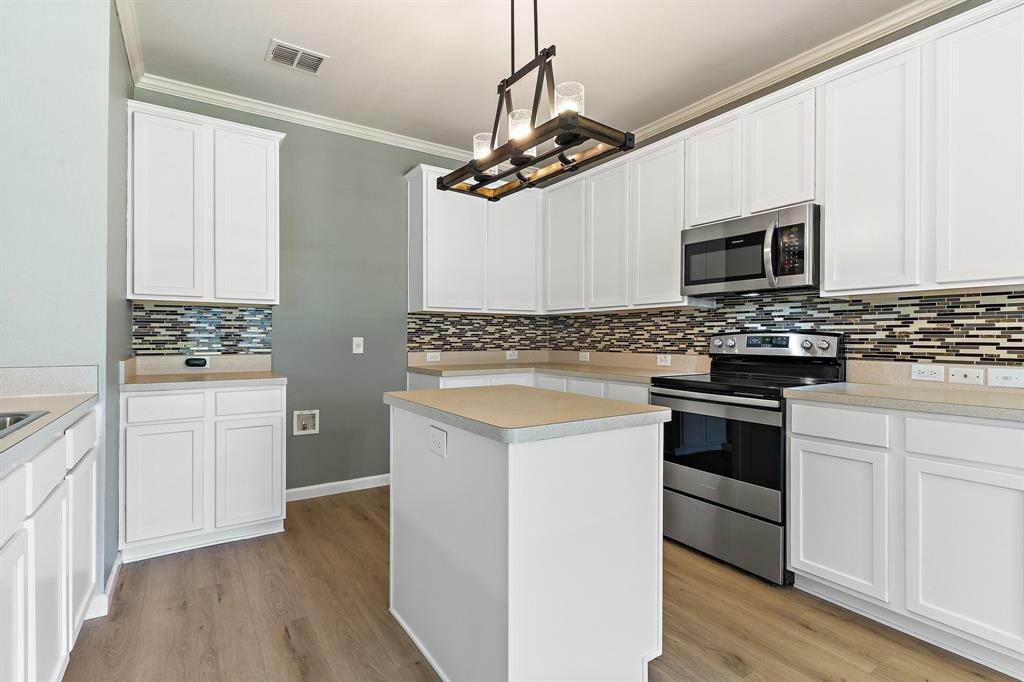 Property Photo:  5805 Lava Drive  TX 75070 