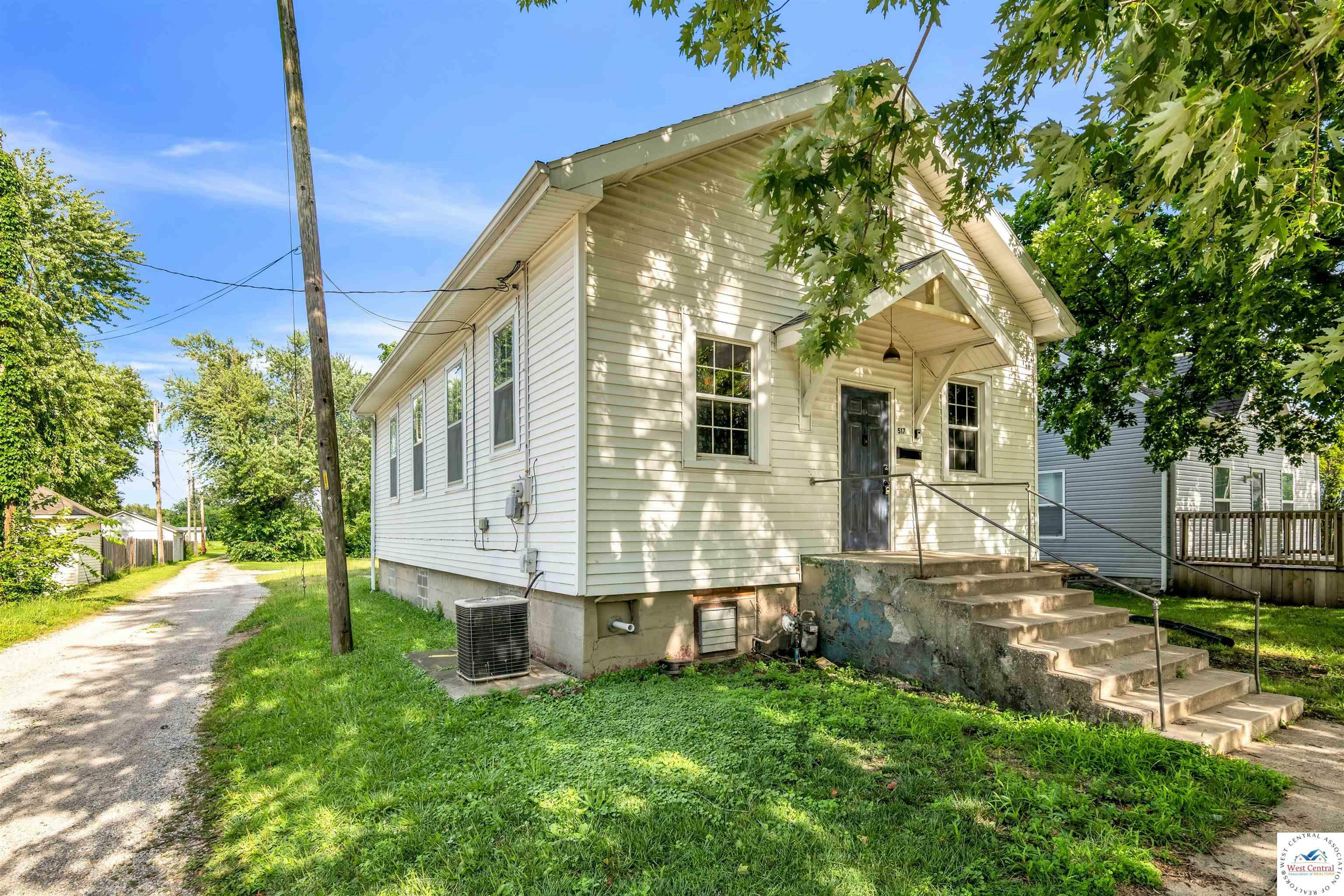 Property Photo:  517 S Lafayette Avenue  MO 65301 