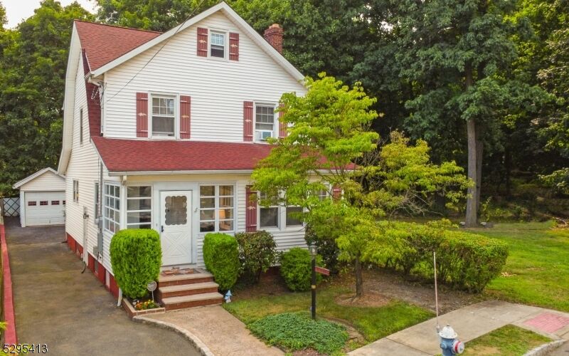 Property Photo:  30 Erwin Pl  NJ 07052 