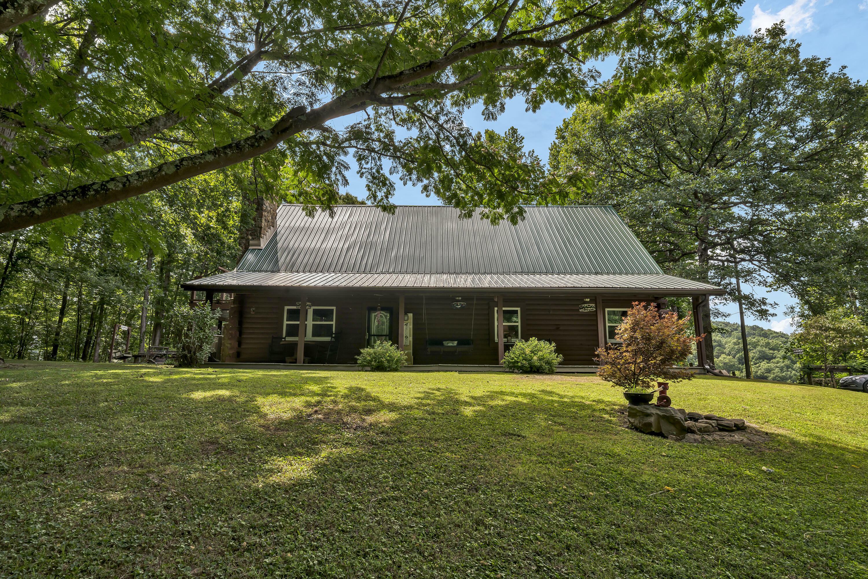 Property Photo: 669 Gravel Road KY 40351