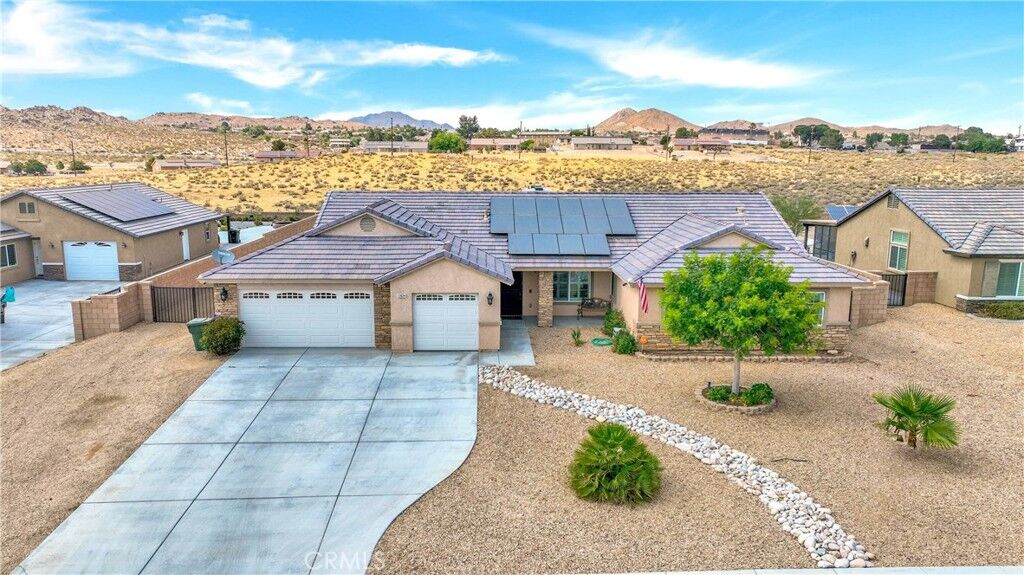 Property Photo: 17824 Cabazon Road CA 92307