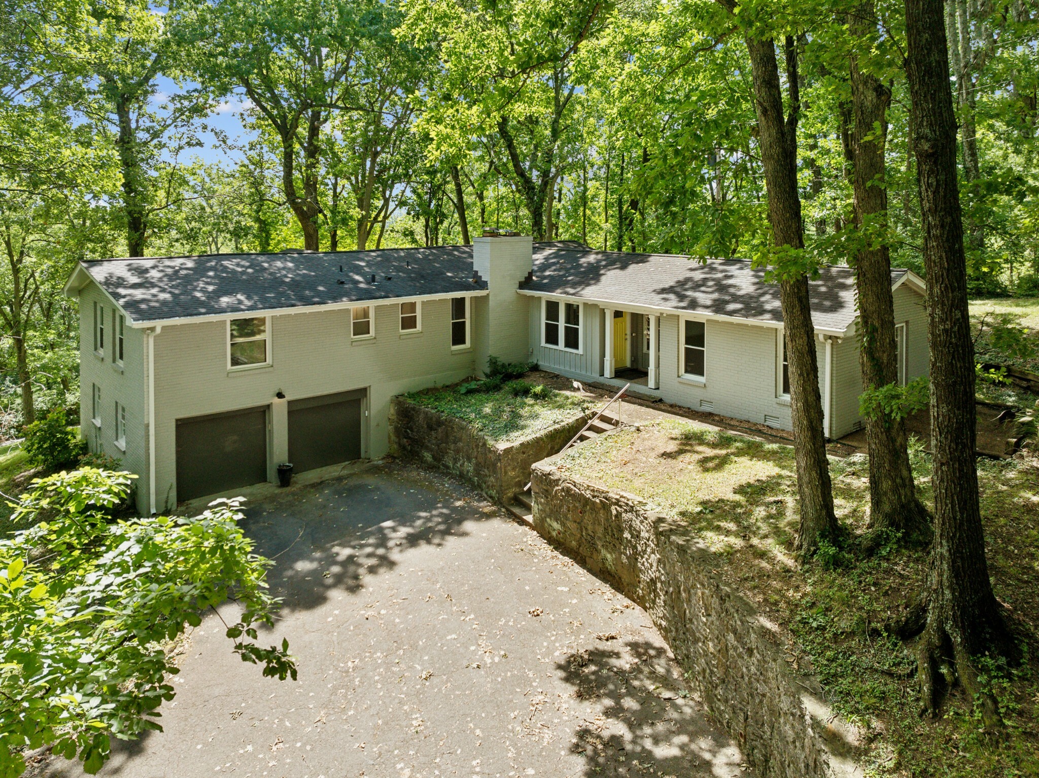 Property Photo:  898 Forest Acres Dr  TN 37220 