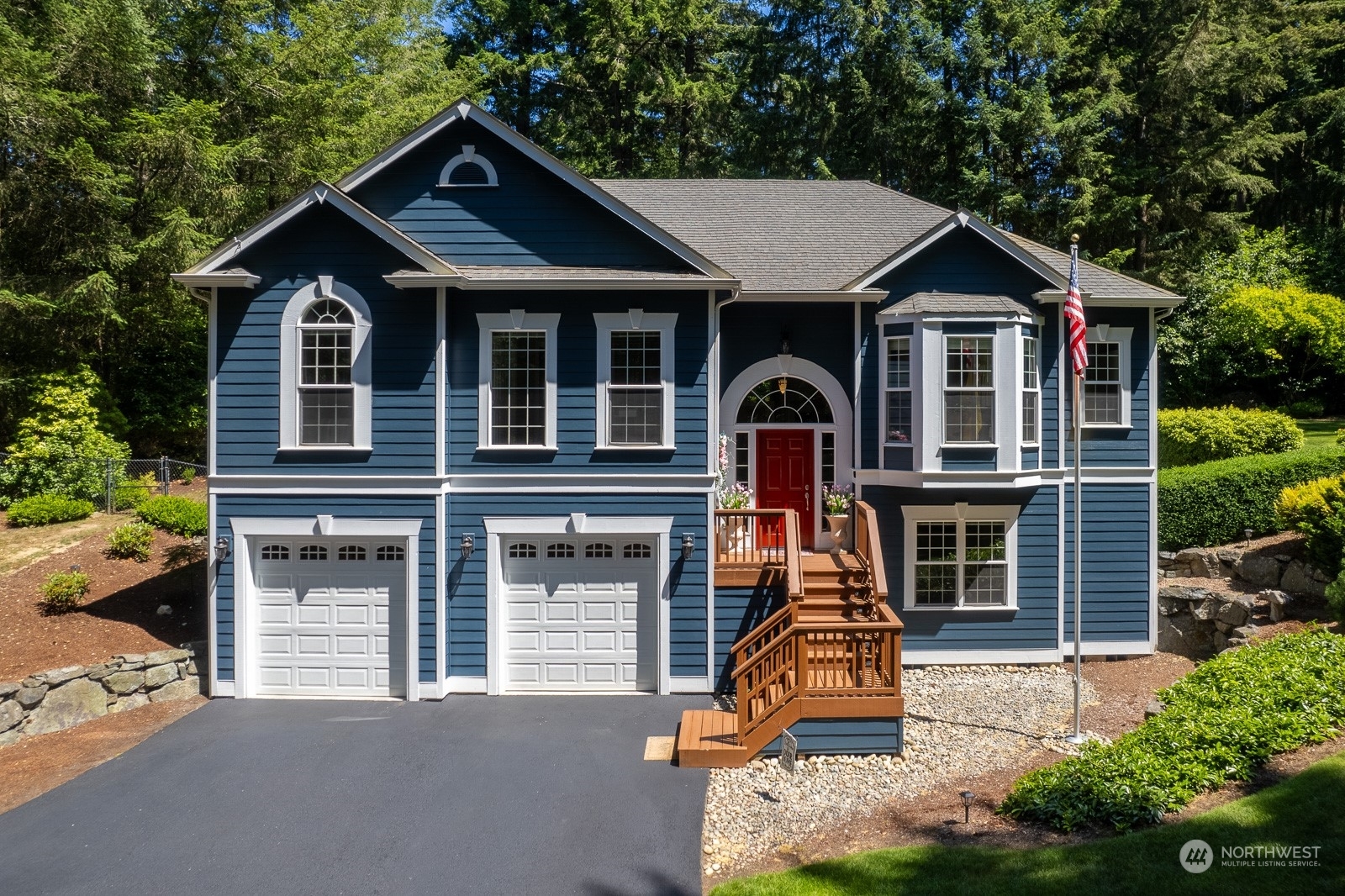 Property Photo:  1108 Neah Drive  WA 98333 