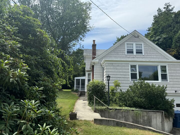 147 Great Neck Road  Waterford CT 06385 photo