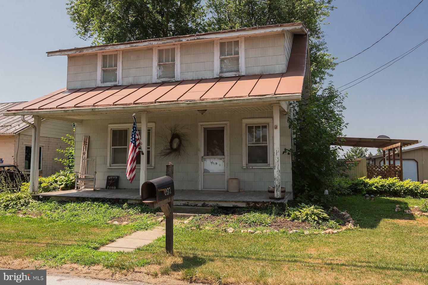 Property Photo:  292 Newport Road  PA 17540 