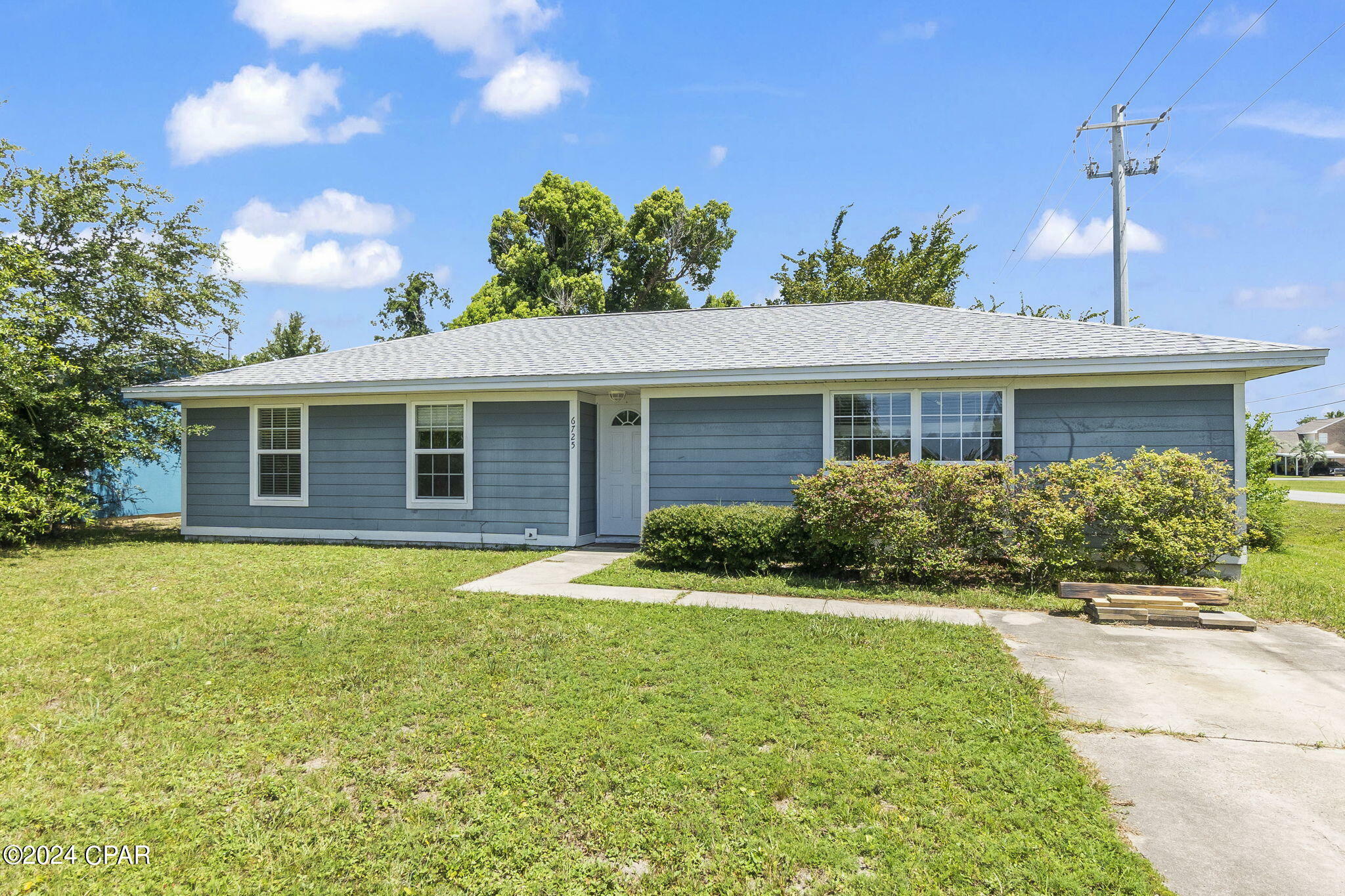 Property Photo:  6725 Boat Race Road  FL 32404 