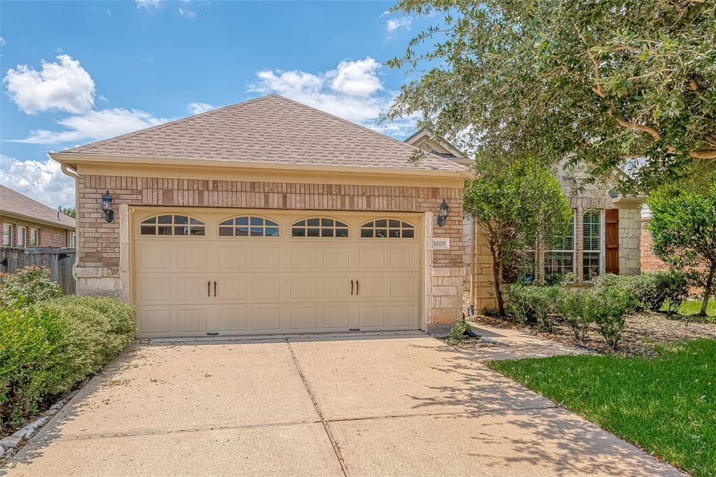 Property Photo:  10011 Terrance Springs Lane  TX 77494 