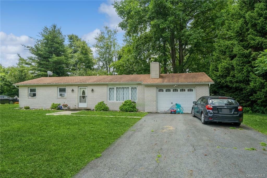 Property Photo:  14 Cornfield Road  NY 10940 