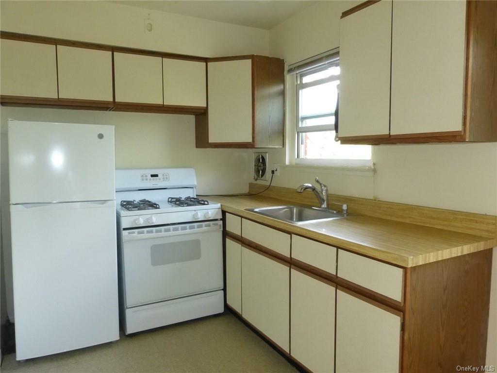 Property Photo:  4 Duryea Place 1B  NY 10960 