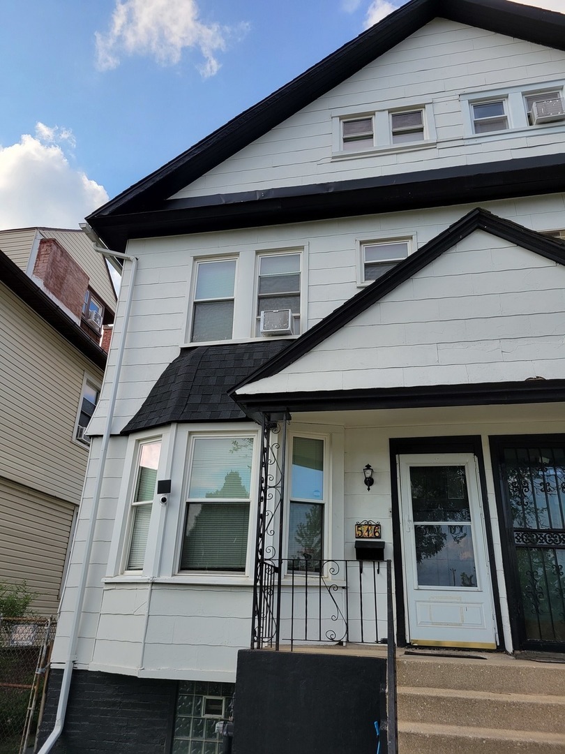 Property Photo:  516 E 115th Street  IL 60628 