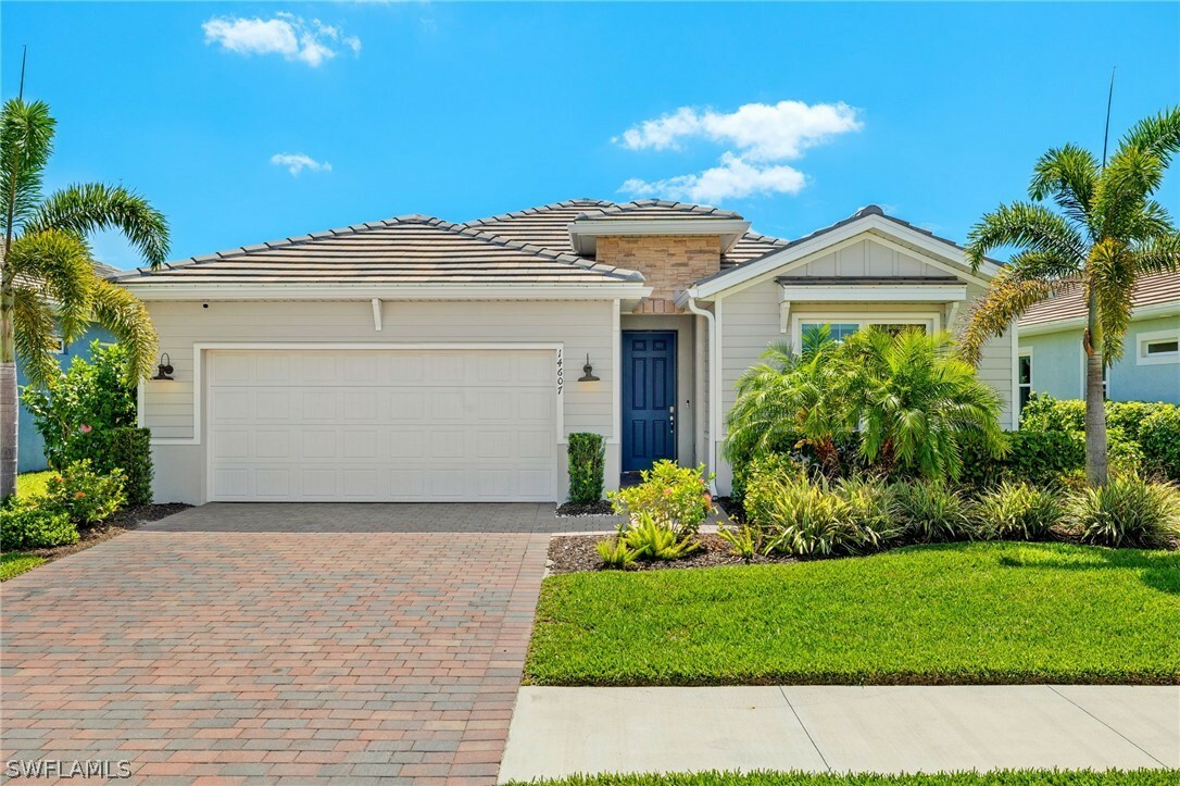 Property Photo:  14607 Stillwater Way  FL 34114 