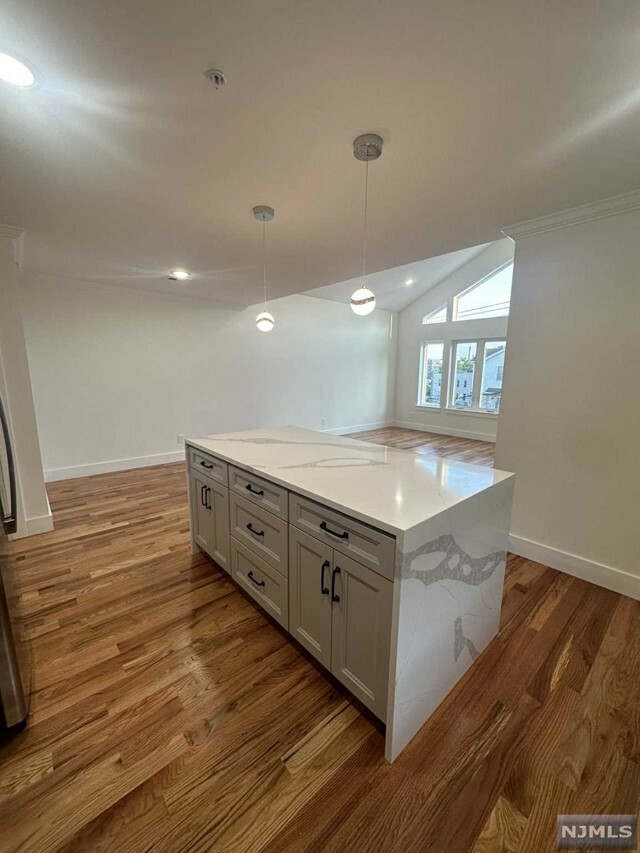 Property Photo:  319 Renner Avenue 2  NJ 07112 