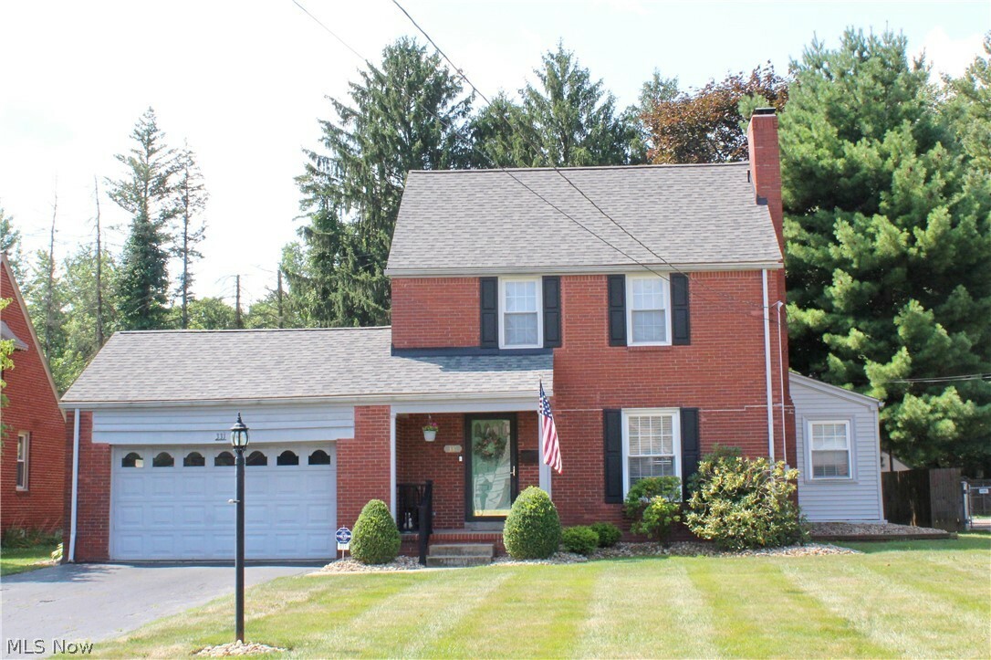 Property Photo:  331 Ewing Road  OH 44512 