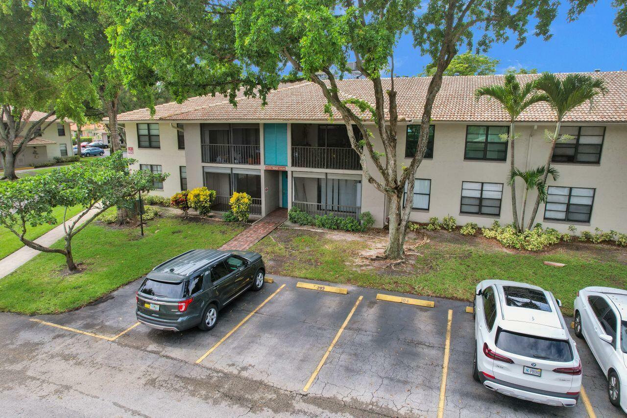 Property Photo:  9845 Pineapple Tree Drive 102  FL 33436 