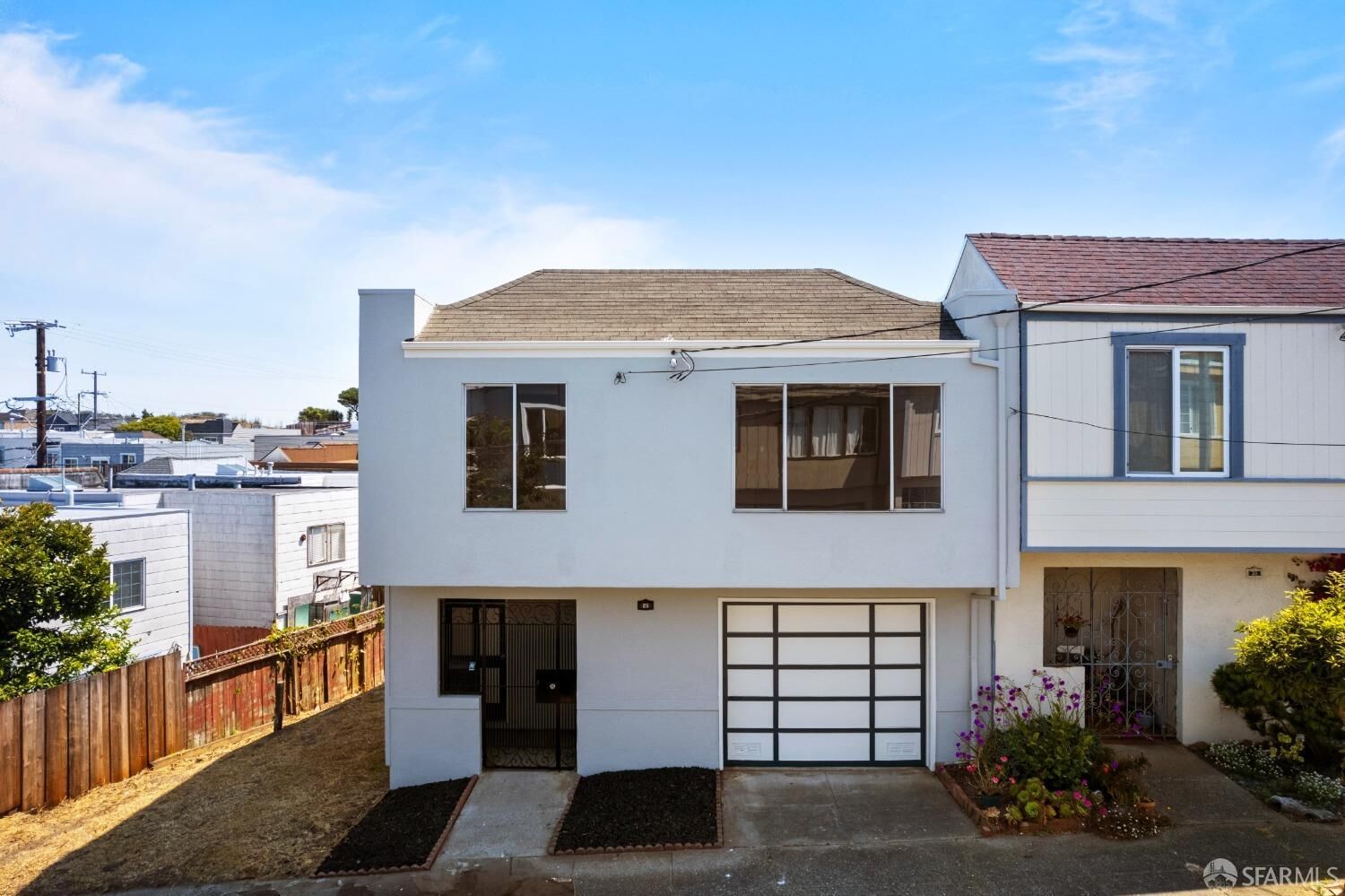 Property Photo:  25 Watt Avenue  CA 94112 