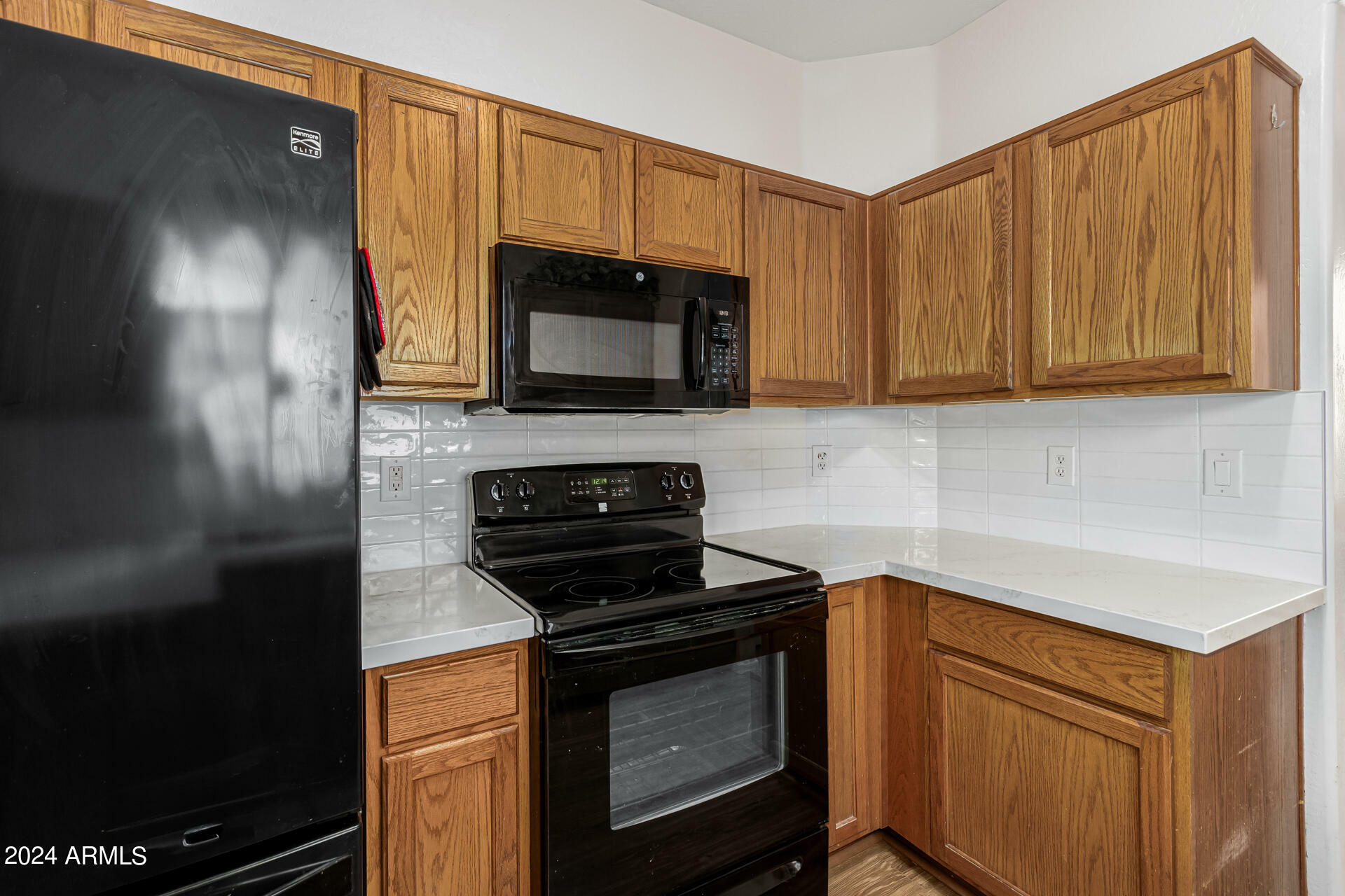 Property Photo:  900 W Broadway Avenue 77  AZ 85120 