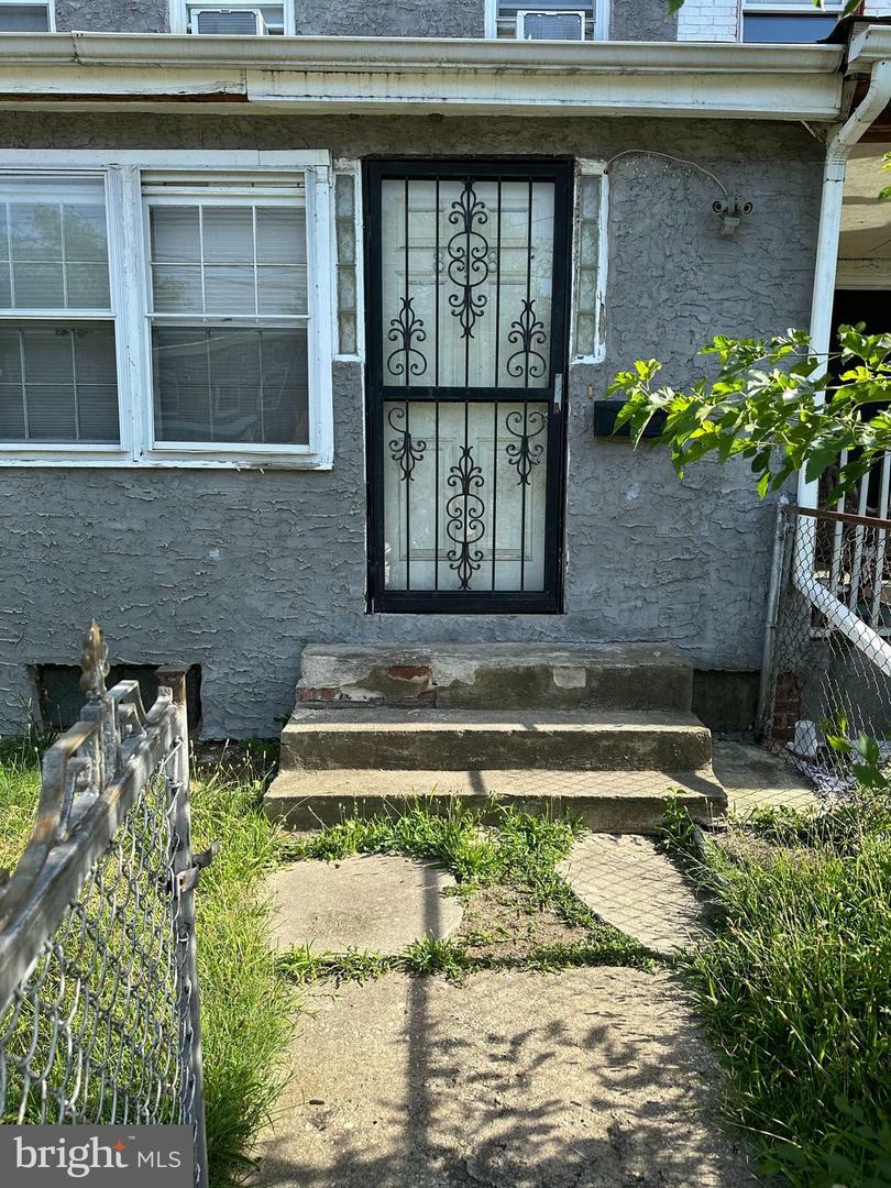 Property Photo:  818 Sylvan Street  NJ 08104 