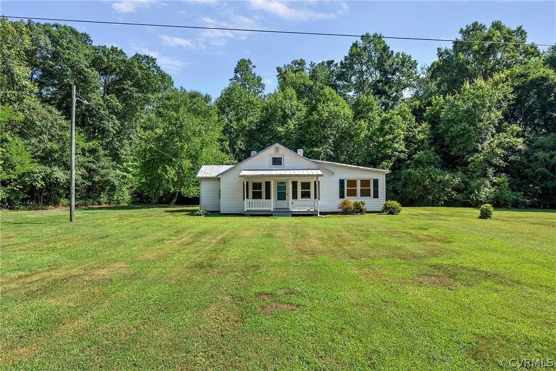 Property Photo:  728 Smokey Road  VA 23009 