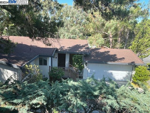 Property Photo:  5030 Seaview Ave  CA 94546 