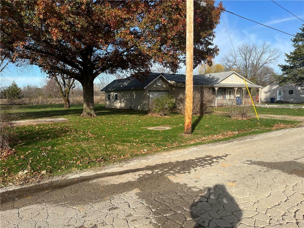 Property Photo:  403 N Foreman Street  KS 67333 