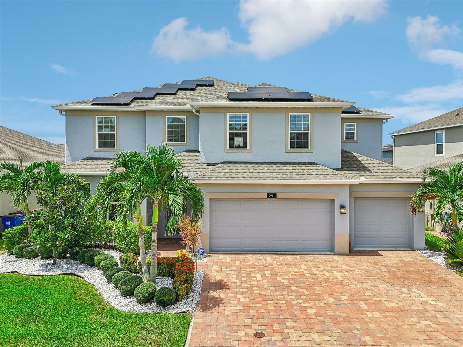 Property Photo:  4941 Olivia Court  FL 34772 