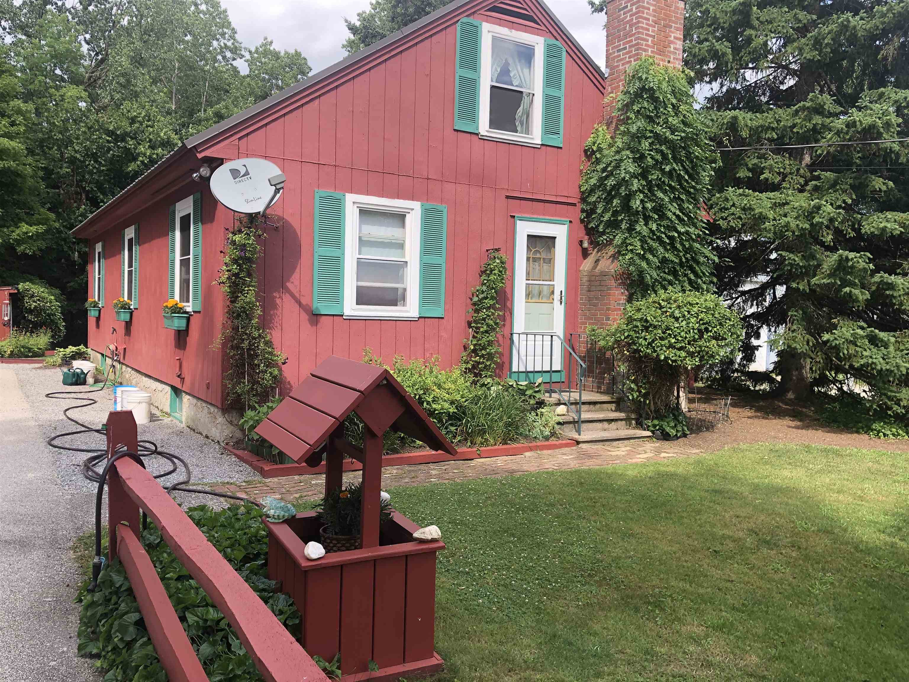 Property Photo:  129 Clinton Road  NH 03440 