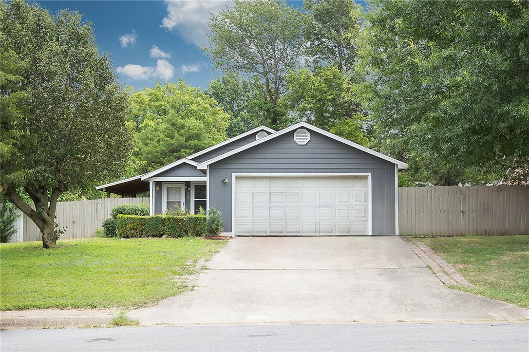 Property Photo:  605 Kay Sue Drive  AR 72764 