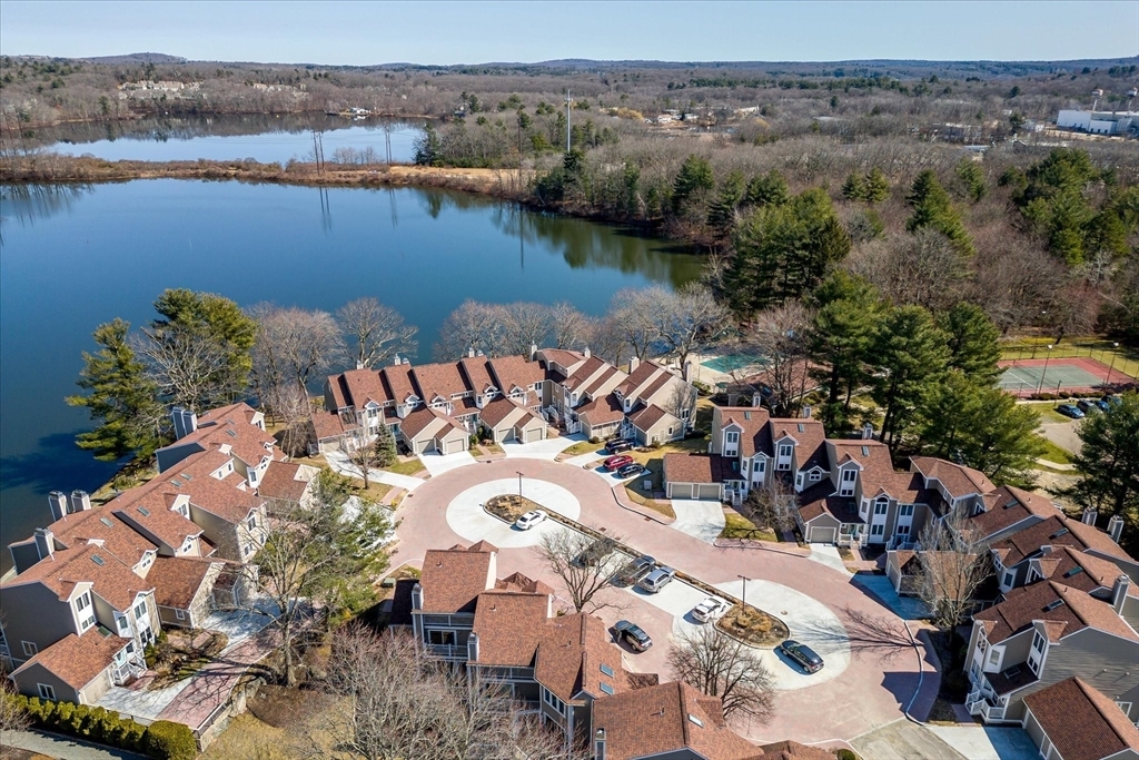 Property Photo:  69 Pointe Rok Dr 69  MA 01604 