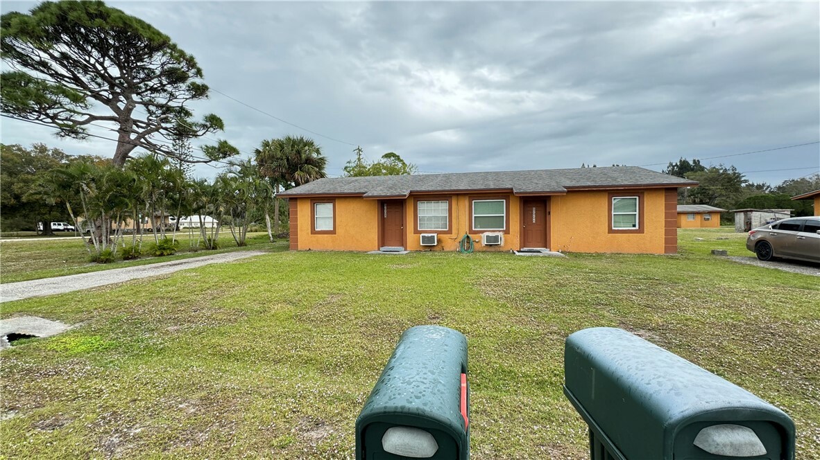 Property Photo:  8666 64th Court  FL 32967 