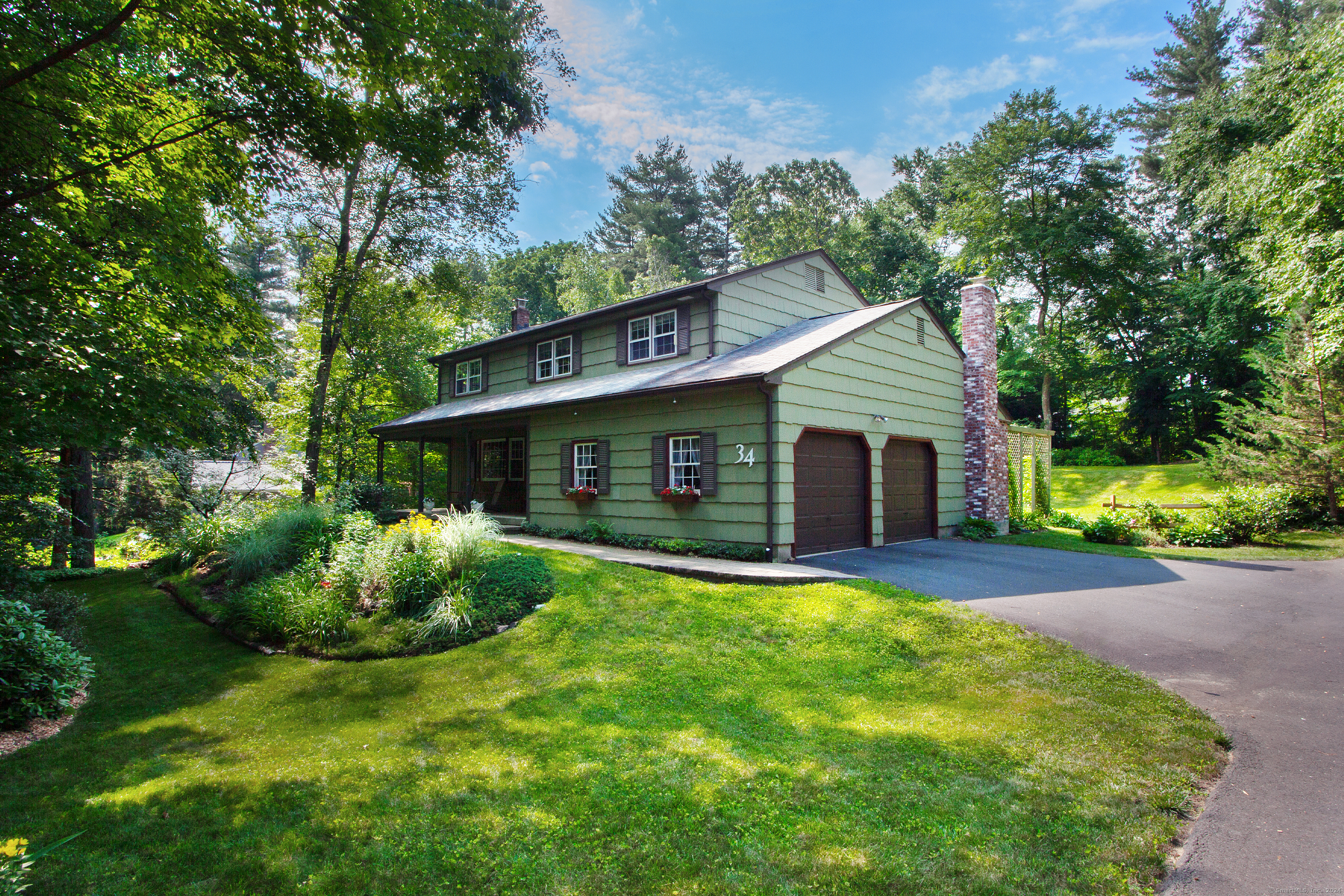 Property Photo:  34 Munnisunk Drive  CT 06070 