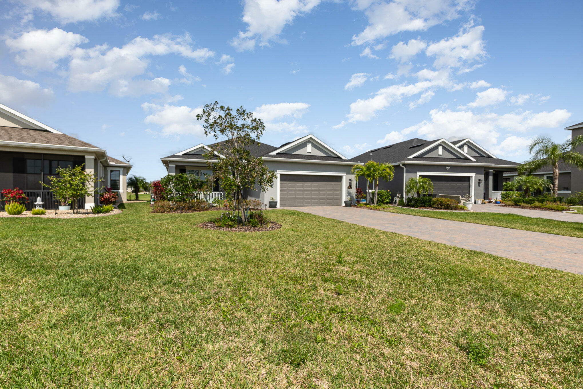 Property Photo:  7921 Mocan Court  FL 32940 