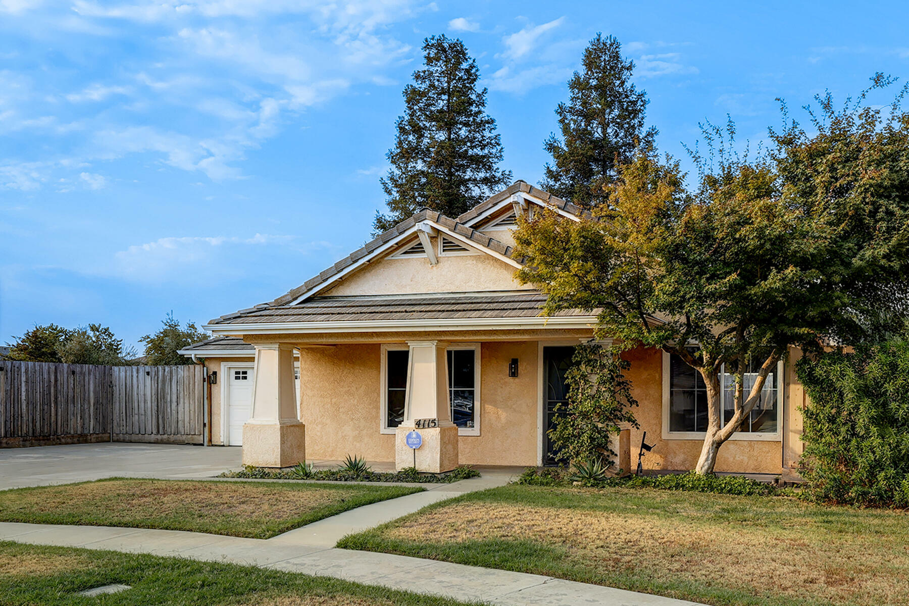 Property Photo:  4115 W Concord Avenue  CA 93277 