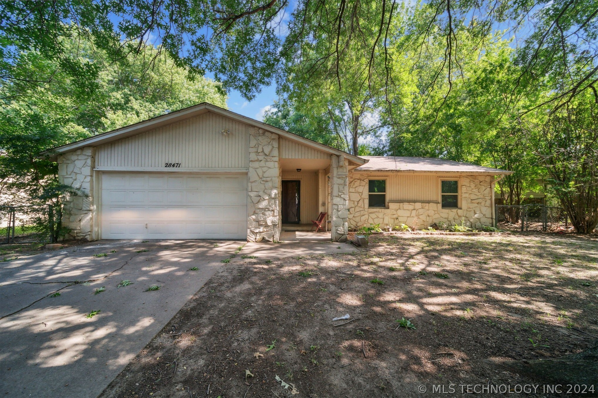 Property Photo:  28471 E 138th Street S  OK 74429 