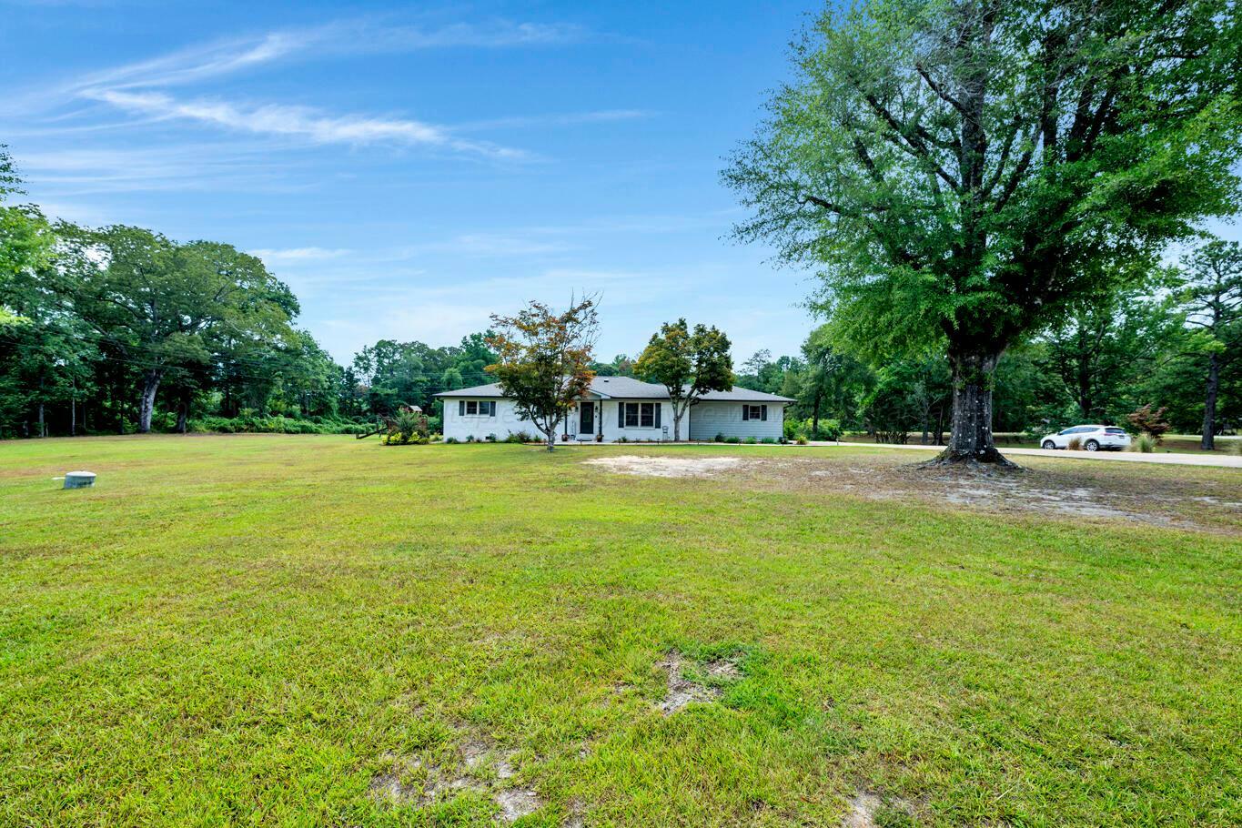 Property Photo:  3101 N Airport Rd  AL 35504 