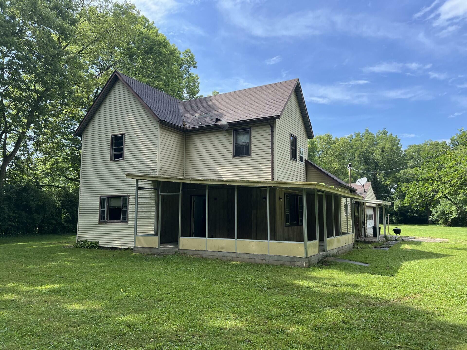 Property Photo:  409 Old Columbus Road  OH 45503 