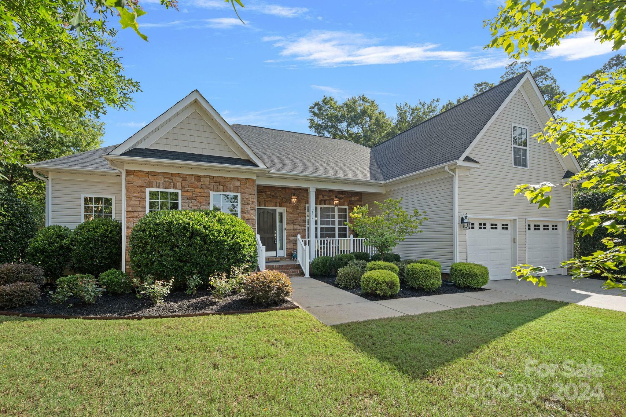 Property Photo:  713 Trailhead Lane  SC 29708 